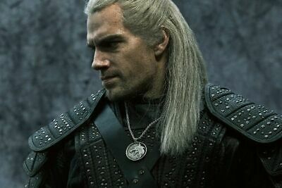 Witcher Netflix Geralt exact Medallion